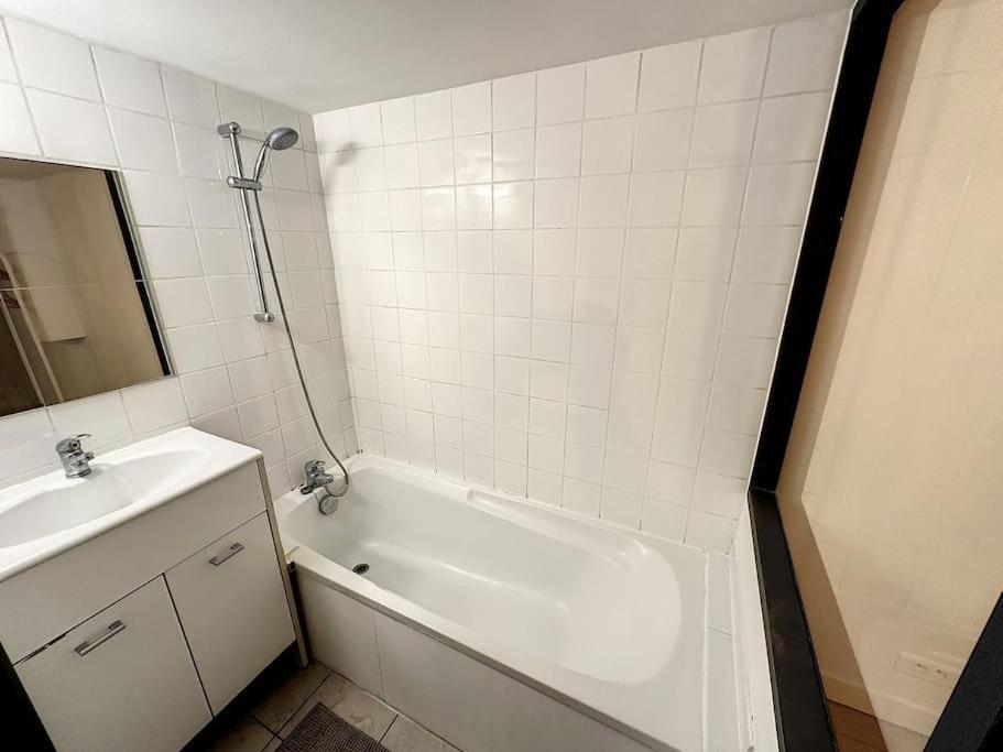 Cosy Appart Lyon 6- Brotteaux - Ney 1 Экстерьер фото