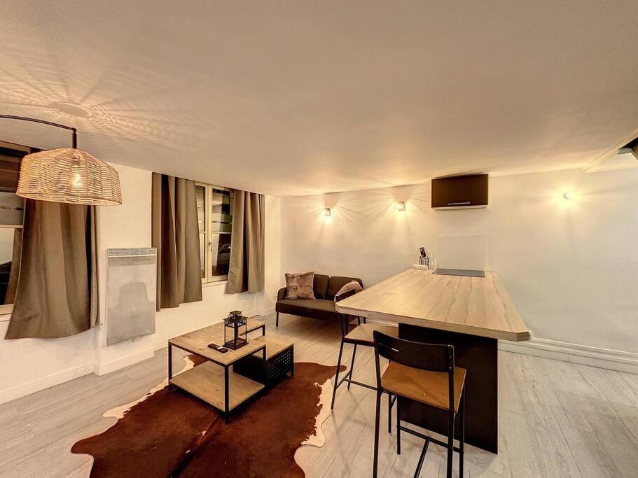 Cosy Appart Lyon 6- Brotteaux - Ney 1 Экстерьер фото